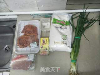 泡菜饼的做法步骤：1