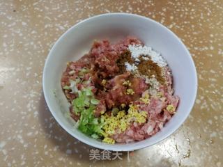 银丝抱金球的做法步骤：2