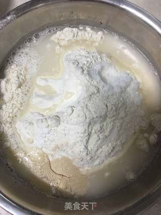 紫薯花卷的做法步骤:3