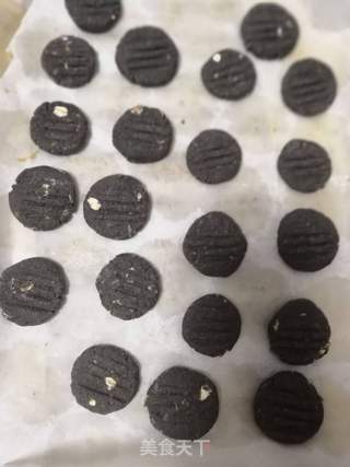 黑豆粉饼干的做法步骤:6