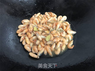 油爆河虾的做法步骤:7