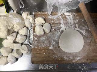 韭菜粉丝肉包的做法步骤:12