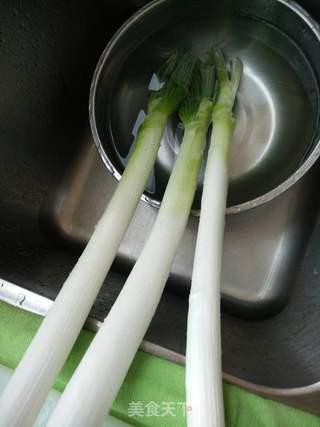 白菜猪肉水饺的做法步骤:4