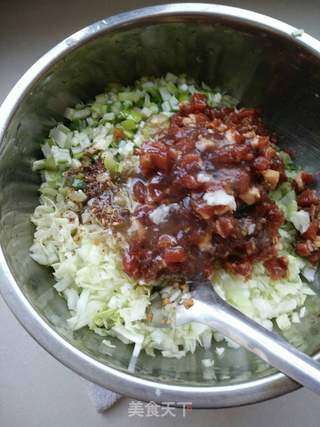 白菜猪肉水饺的做法步骤:8