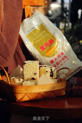 牛奶蔓越莓发糕的做法步骤:16