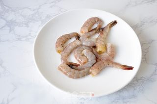 抱蛋鲜肉虾饺的做法步骤:3
