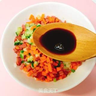 红肠炒饭的做法步骤:4