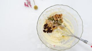 香甜柔软黑色果子面包的做法步骤:7