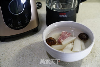 萝卜干贝粥(破壁机版)的做法步骤:2