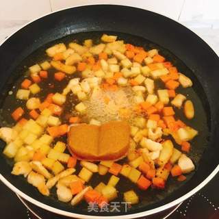 轻松熊咖喱饭的做法步骤:4