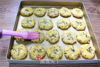 芝麻核桃酥的做法步骤:10