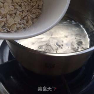 枸杞黑芝麻燕麦糊的做法步骤:2