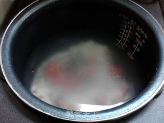 酸甜甘润的陈皮梅花生粥的做法步骤:4