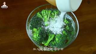 韩剧里的那道大菜——牛肉炒杂菜的做法步骤:4