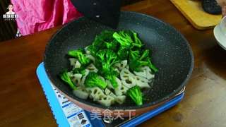 韩剧里的那道大菜——牛肉炒杂菜的做法步骤:10