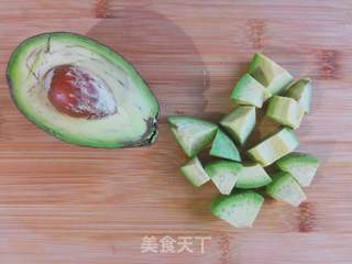 牛油果焗虾的做法步骤：5