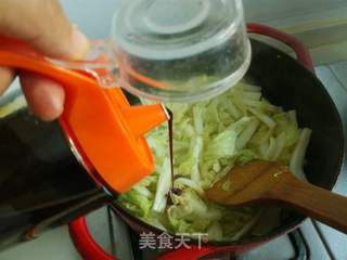 五花肉炖白菜粉条的做法步骤:8