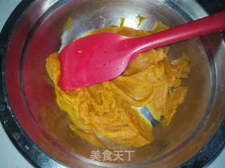 南瓜黑芝麻糖饼的做法步骤:2