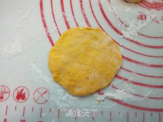 南瓜黑芝麻糖饼的做法步骤:12