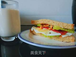 鸡蛋培根三明治的做法步骤:3