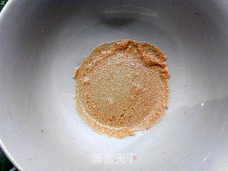 酵母版菠菜泥鸡蛋软饼的做法步骤:2