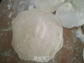 白菜虾皮素包子的做法步骤:11