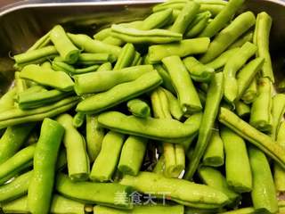 腊肉孔饭(野生厨房同款)的做法步骤:3