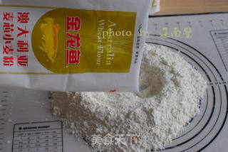 超级好吃的手工抻面的做法步骤：1