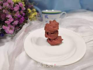 红丝绒曲奇饼干的做法步骤:12