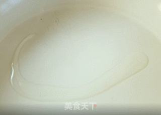 火爆全网的舒芙蕾胖松饼,竟然这么简单?的做法步骤:11