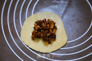 梅干菜酥饼的做法步骤:23