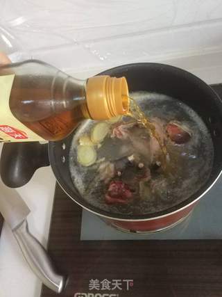 酱烧鸡块的做法步骤:2
