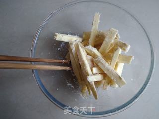 椰香红薯条的做法步骤:5