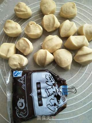 豆沙包的做法步骤:6