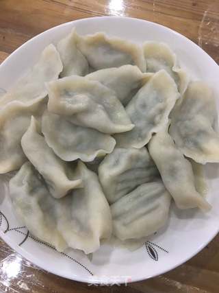 牛肉韭菜水饺的做法步骤：9