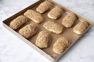 芝麻小酥饼的做法步骤:13