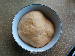 南瓜吐司的做法步骤:2