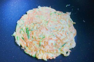 早餐蔬菜饼的做法步骤:5