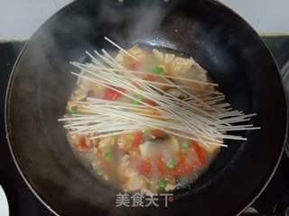 西红柿香菇鸡蛋面的做法步骤:11