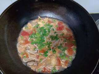 西红柿香菇鸡蛋面的做法步骤:13