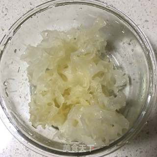 桃胶银耳羹的做法步骤:11