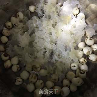桃胶银耳羹的做法步骤:12