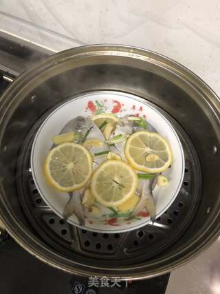 清蒸鲳鱼的做法步骤：5