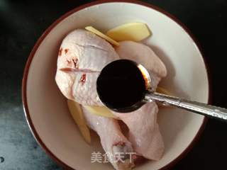 电饭煲烧鸡腿的做法步骤:4
