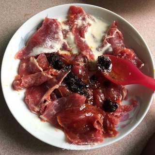 番茄炖牛肉的做法步骤:3