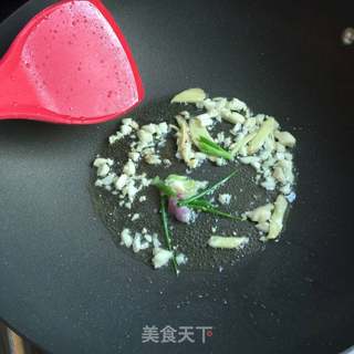 番茄炖牛肉的做法步骤:5