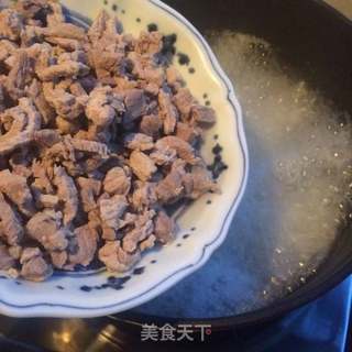 牛肉玉米豌豆粥的做法步骤:6