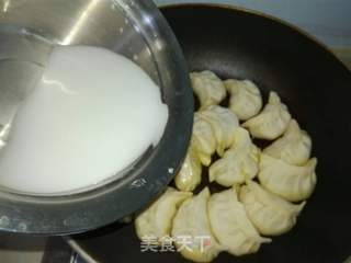 冰花煎饺的做法步骤:10