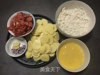 西红柿土豆疙瘩汤的做法步骤:2