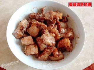 红烧肉焖饭的做法步骤:3